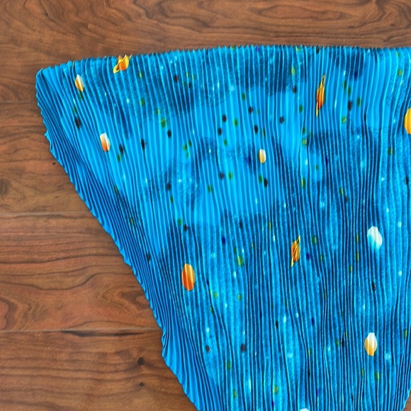 Burberry Blue Galaxy Outer Space Plants Pattern 100% Silk Scarf - Picture 2 of 8